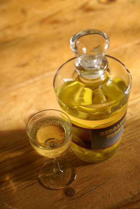 how to make bergamot vodka