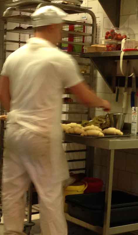 how to bake croissants