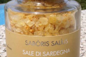 Saffron and orange salt